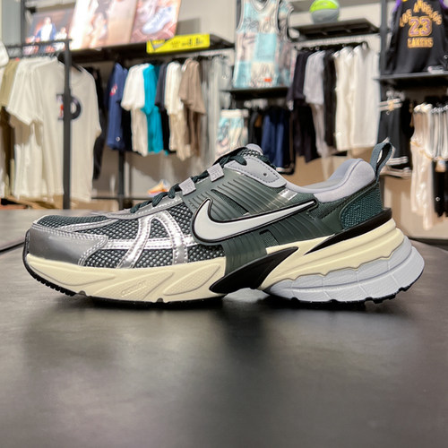Nike耐克男鞋透气运动跑步鞋