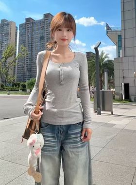 美式灰色亨利U领正肩长袖t恤女秋季2025新款修身显瘦收腰辣妹上衣