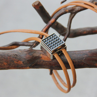 原创极简主义复古正方形弹簧扣休闲潮流波洛领带bolo tie皮绳链