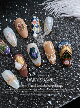 红丝绒葡萄穿戴甲法式复古高级感轻奢小众显白巴洛克风格美甲成品