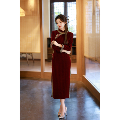 红色旗袍长袖喜婆婆婚宴装