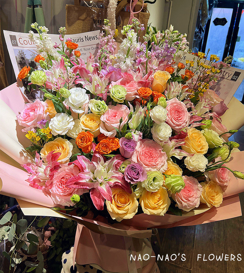 母亲节玫瑰康乃馨百合混搭大花束丹东同城鲜花速递东港凤城送花店