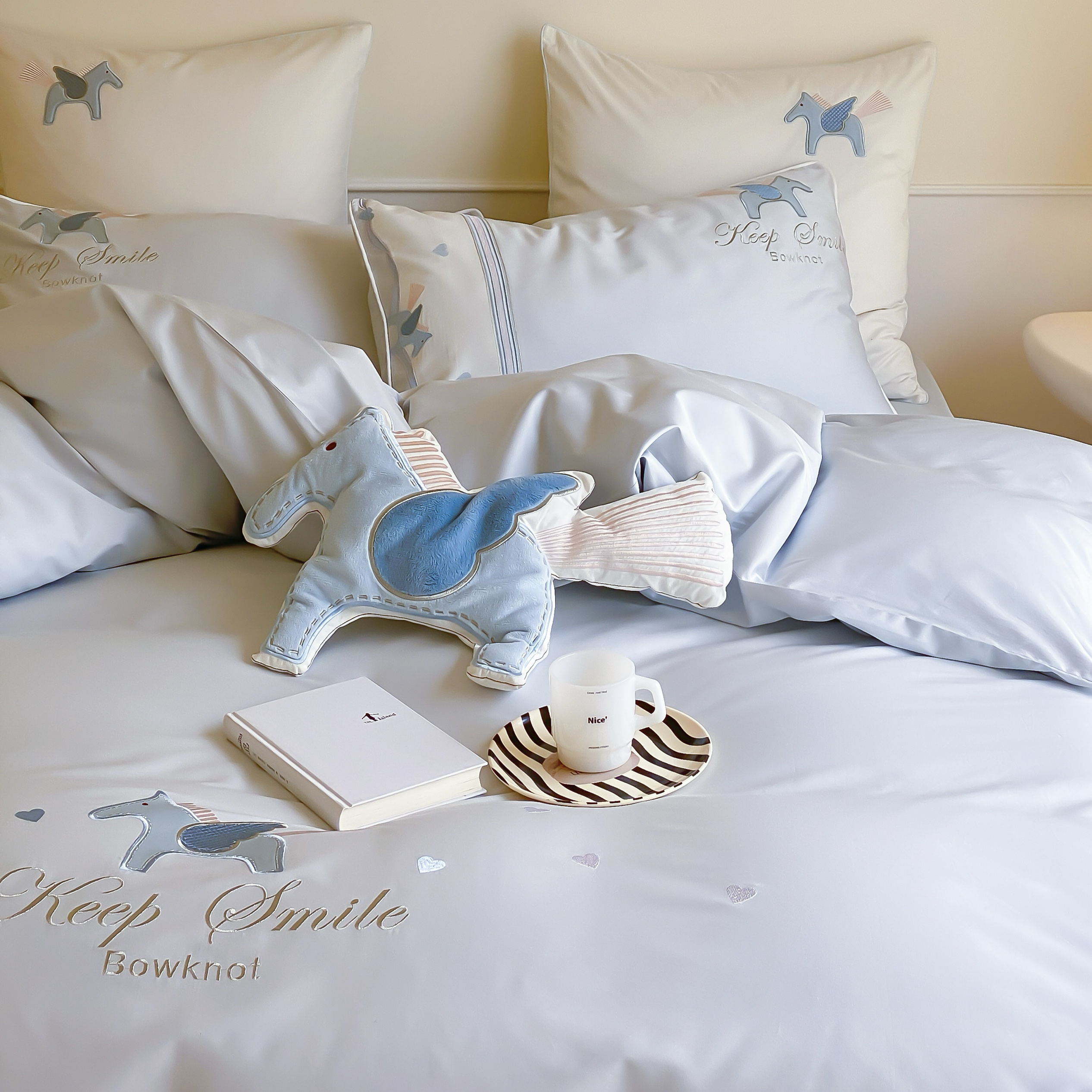 可爱长绒棉全棉床单四件套粉色木马纯棉刺绣四件套ins风四季床品