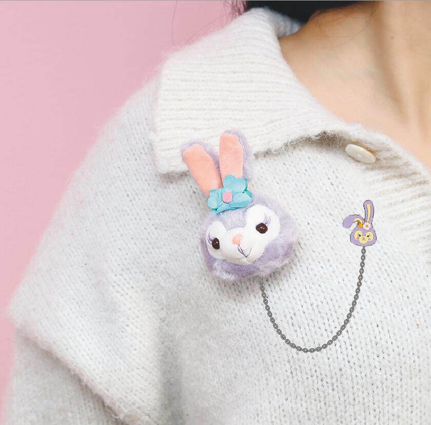 迪士尼卡通画家猫达菲熊星黛露兔耳朵胸针发夹金属徽章包包配饰