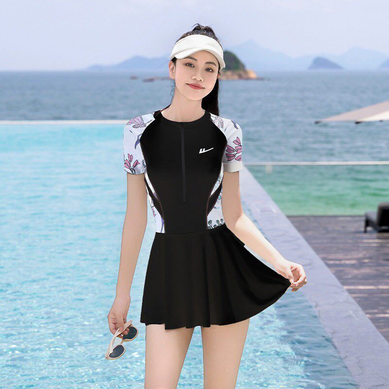 回力游泳衣女士2026新款连体微胖女孩遮肉显瘦大码保守泡温泉泳装