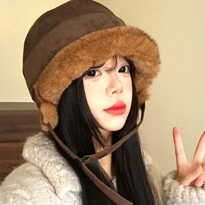 秋冬新款麂皮绒雷锋帽女加厚护耳毛绒渔夫帽大头围防寒蒙古帽子