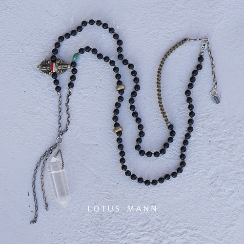 路塔斯曼白髓水晶黑玛瑙编织项链