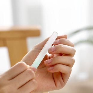 婴儿专用指甲锉磨甲器手动宝宝修指甲纳米玻璃磨砂条护理工具套装