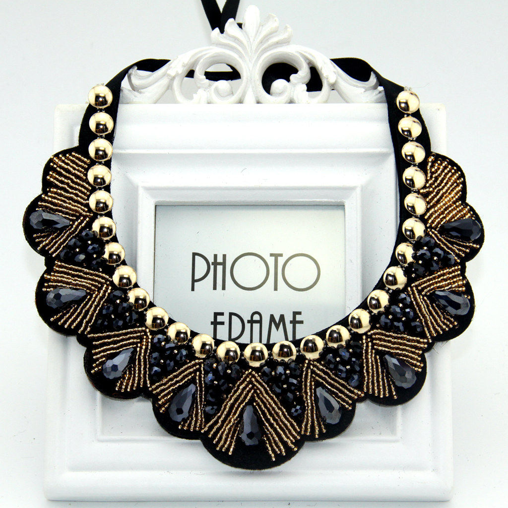 2019 NEW KOREAN JEWELRY COLORFUL BEADS GORGEOUS AND VERSATILE LADY FAKE COLLAR SHORT COLLAR