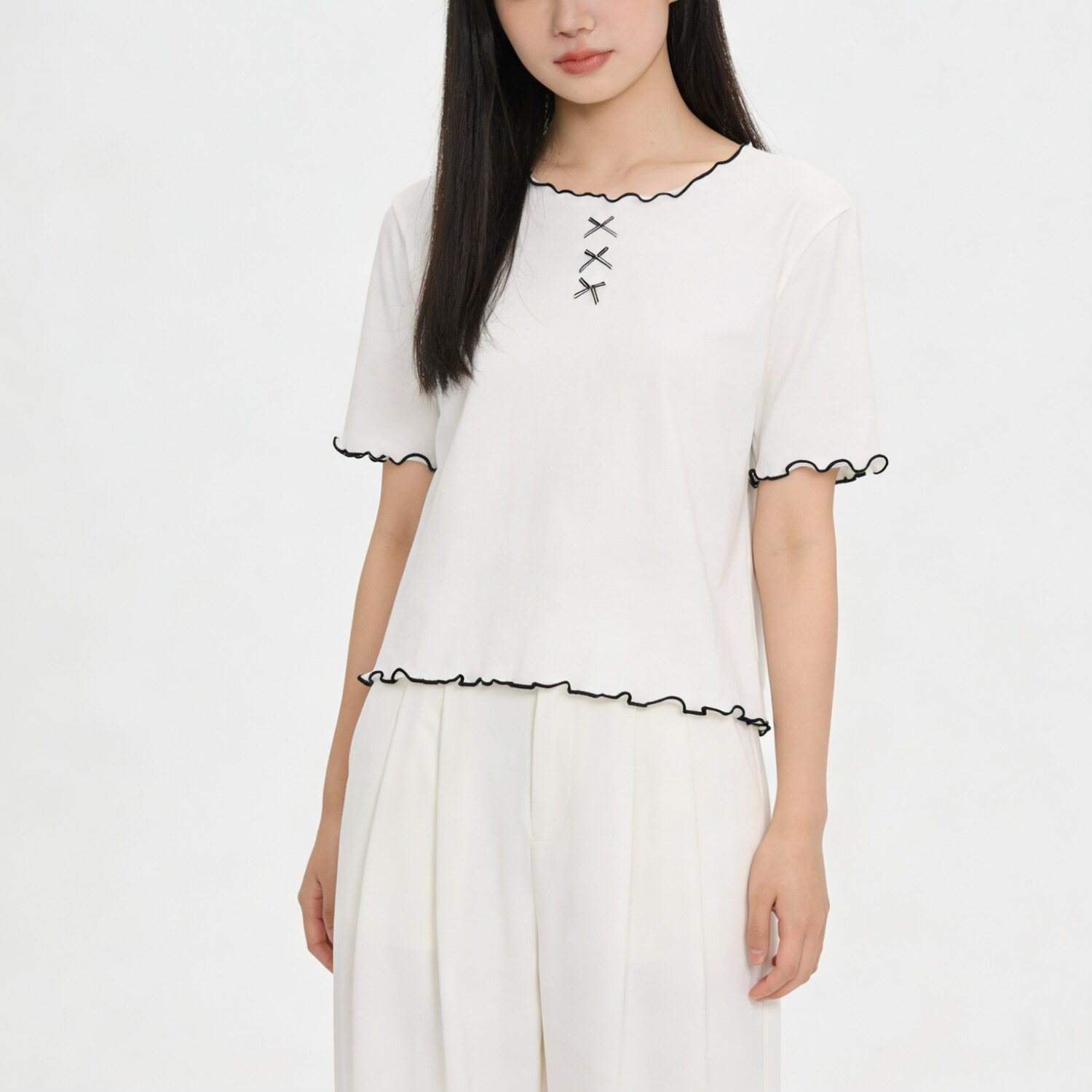 日系小清新甜美白色短袖T恤女2021夏季新款显瘦小衫上衣