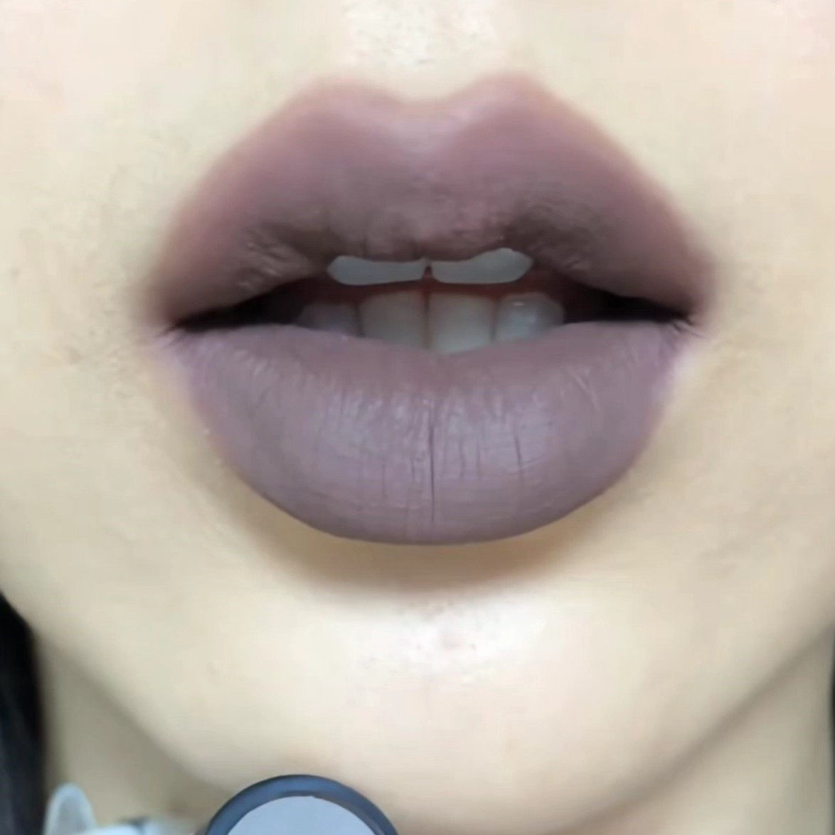 厌世感口灰！紫调烟灰色欧美哥特风口灰唇泥b07烟熏莫兰迪cosplay