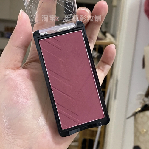 梅子色腮红一盘封神！橄榄皮血色感平价腮红 洛杉矶496平替冻伤妆