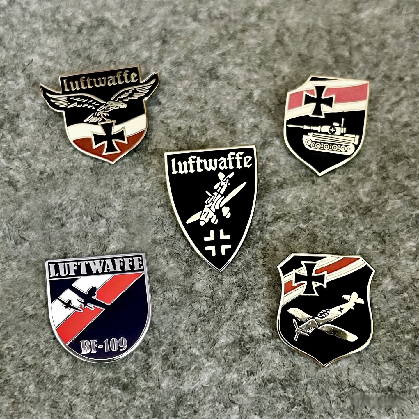 二战德国空军部队徽章军事胸针轰炸机战斗机虎式坦克别针饰品pin