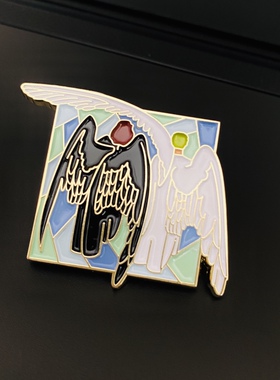 英剧好兆头金属徽章good omens周边恶魔堕天使胸针pin