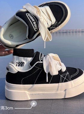 ins小众黑色厚底增高帆布鞋女2025春季新款韩版百搭学生松糕板鞋