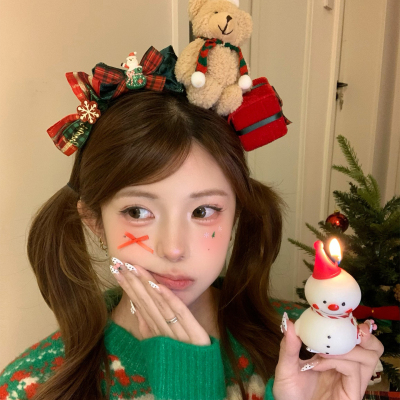 圣诞惊喜~毛绒小熊蝴蝶结发箍