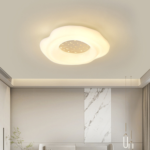 卧室灯奶油风温馨浪漫创意星星氛围感房间灯全光谱护眼主卧吸顶灯