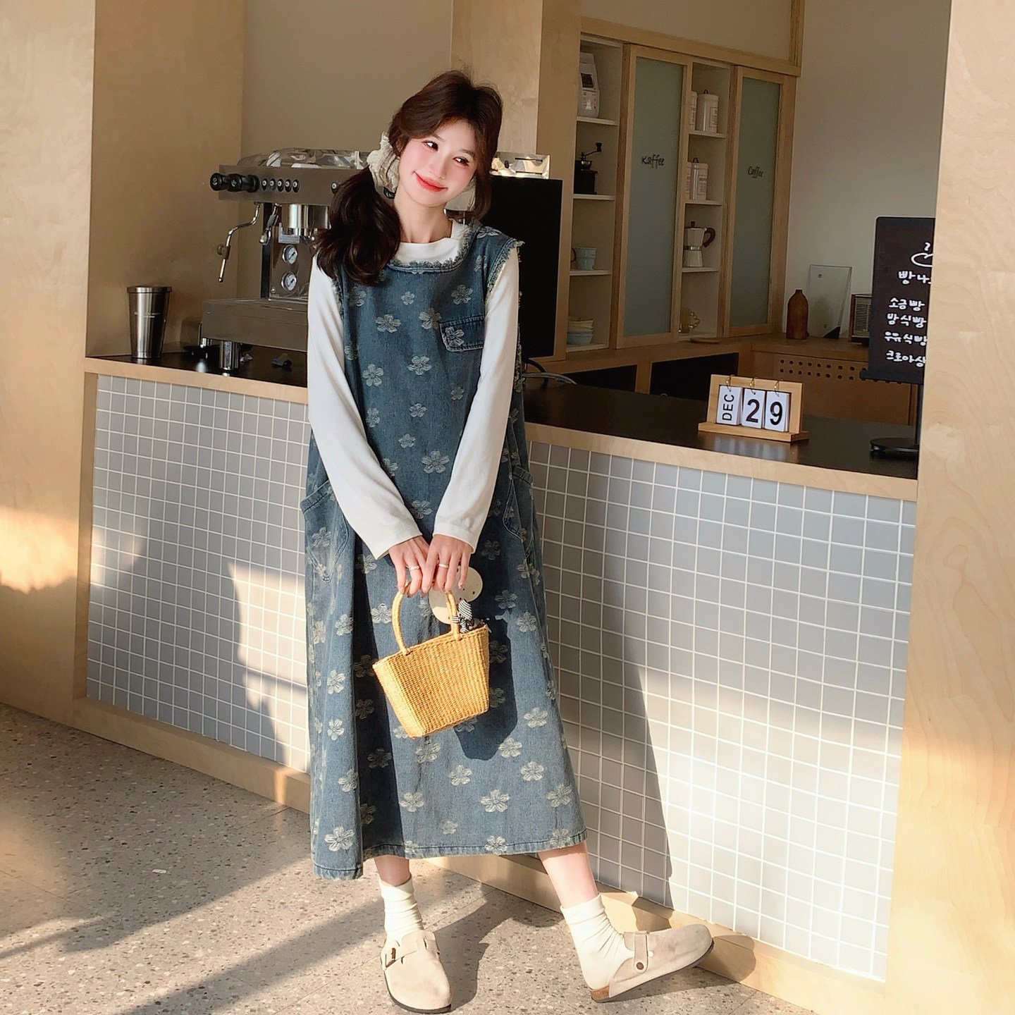 【新款】现货复古提花牛仔背心裙+白T套装293-283-P160控258，女装套装/套裙，浙宝293