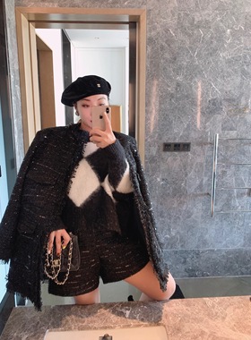 UMAMI 五玛米｜2023NEW原创设计进口重工珠片粗花呢高腰阔腿短裤