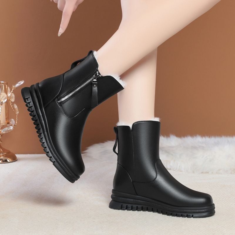 加厚保暖雪地靴2025新款冬季软皮靴子女舒适防滑平底厚底东北棉靴,女鞋,时尚雪地靴,淘宝优惠券,粉丝福利购,淘宝优惠卷