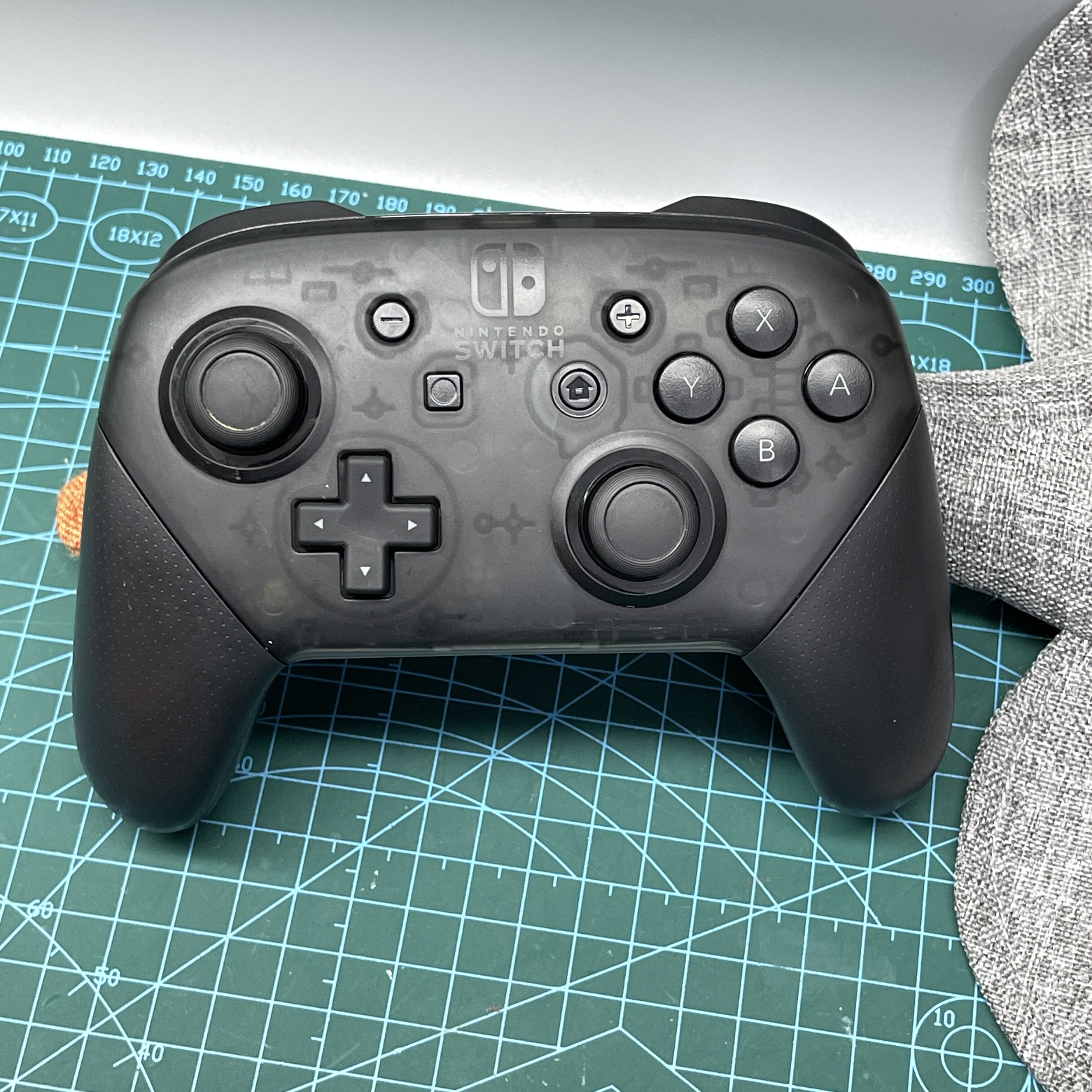 任天堂switch原装正品二手pro手柄NS蓝牙振动无线主机游戏控制器