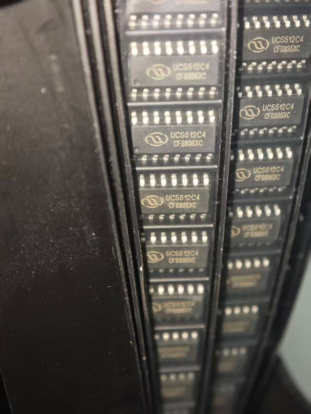 UCS512C4 SOP16贴片 全新原装 4通道高精度输出恒流芯片