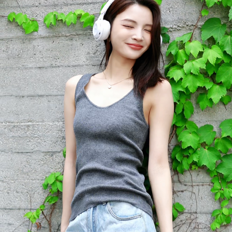 48支美丽诺羊毛坑条背心女