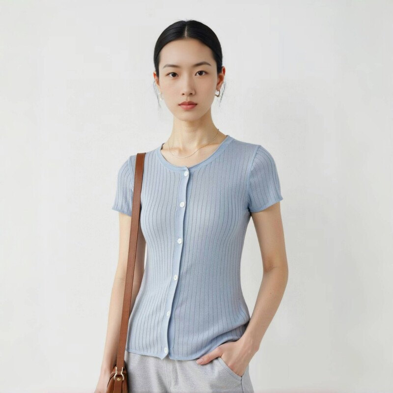 春夏季圆领开衫短袖T恤女