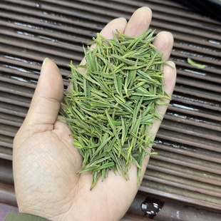 王大鹏 2025安吉明前高山白茶带兰花香高性价比125克罐装