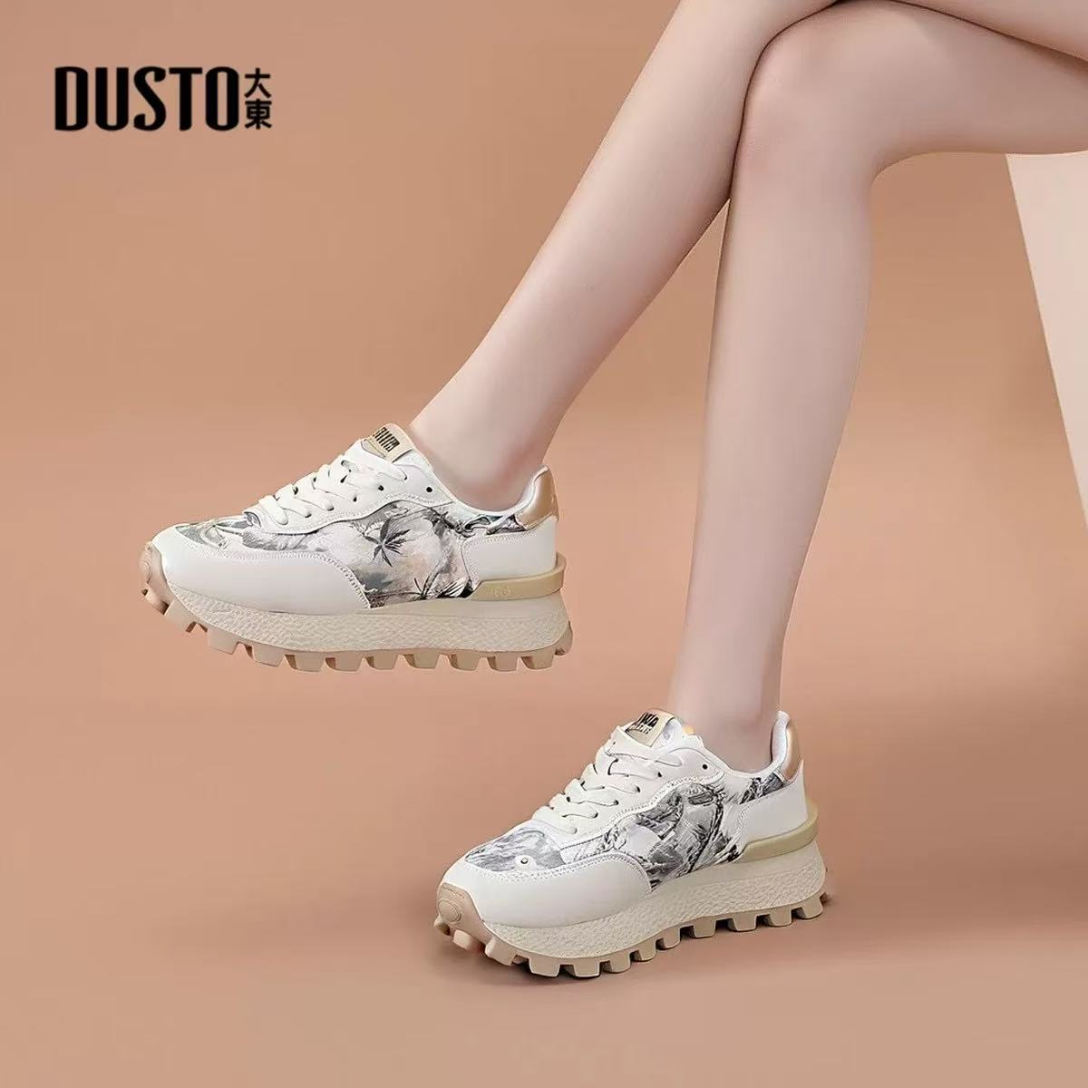 2025秋季新款时尚休闲中跟平底鞋