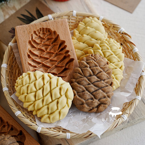 Amagour榉木松果饼干模具