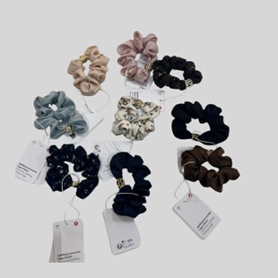 新款 简约气质扎马尾纯色头饰 碎花大肠发圈瑜伽运动头绳女士时尚