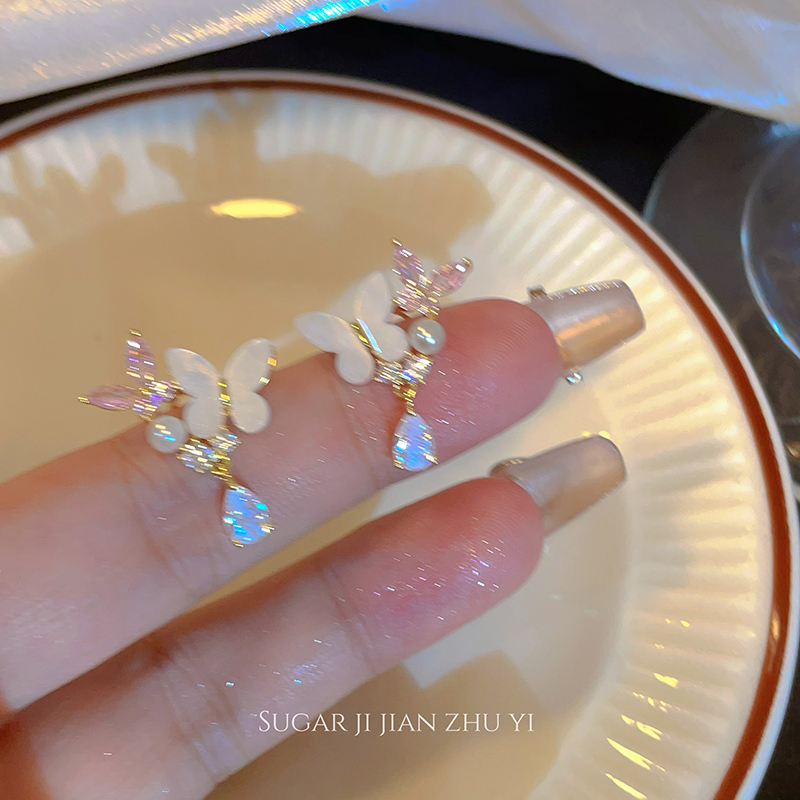 SUGAR超仙甜美贝壳蝴蝶耳钉女2025新款爆款精致锆石高级感耳环女