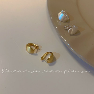 SUGAR 复古哑光金属耳钉新款小众设计2026爆款高级感百搭耳环女