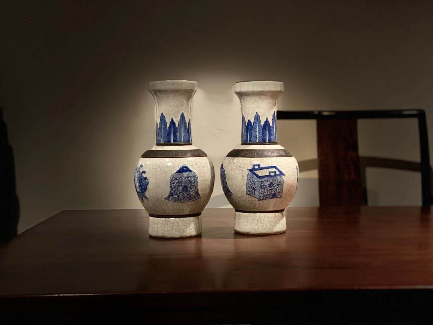 古器物清代仿哥窑画青花 大美金丝铁线纹拼接工艺 插花道赏瓶一对