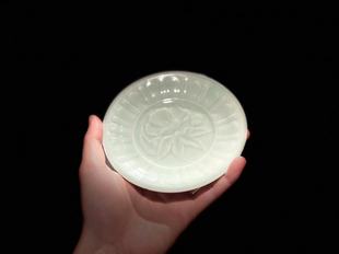 60年代老瓷器龙泉窑文盘 豆青色牡丹莲花卉果子碟 工夫茶壶承杯盘