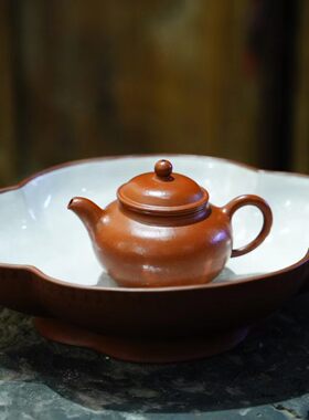 新款宜兴定制紫砂盘 紫泥胎体内上白釉 经典海棠型工夫茶壶承果盘