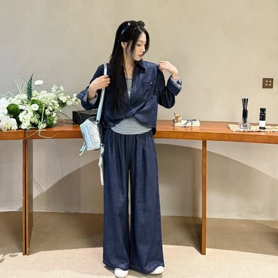 韩版时尚套装牛仔外套+背心+阔腿