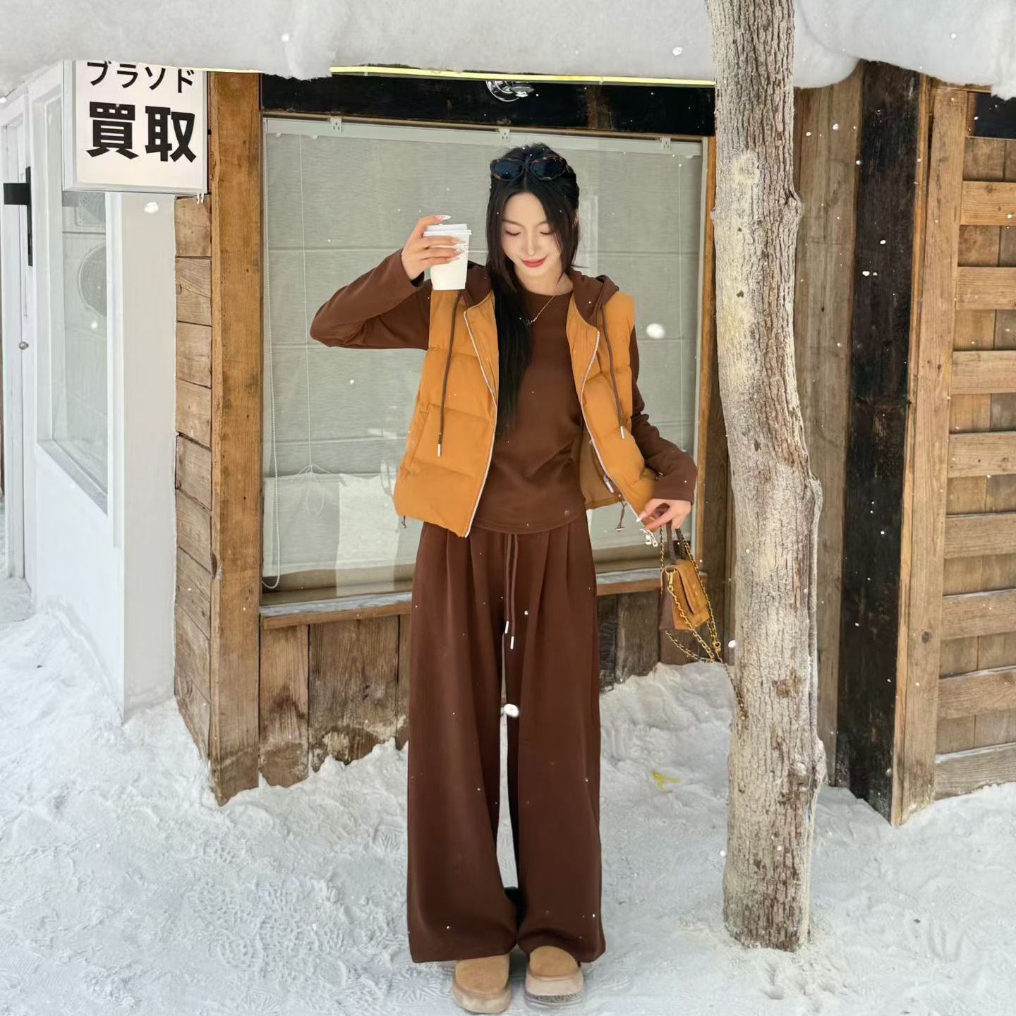 victory2女冬羽绒马甲三件套