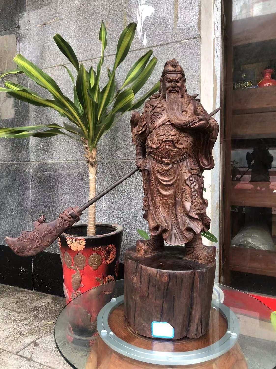 老挝大红酸枝关公像木雕摆件越南红木手工雕件交趾黄檀根雕工艺品