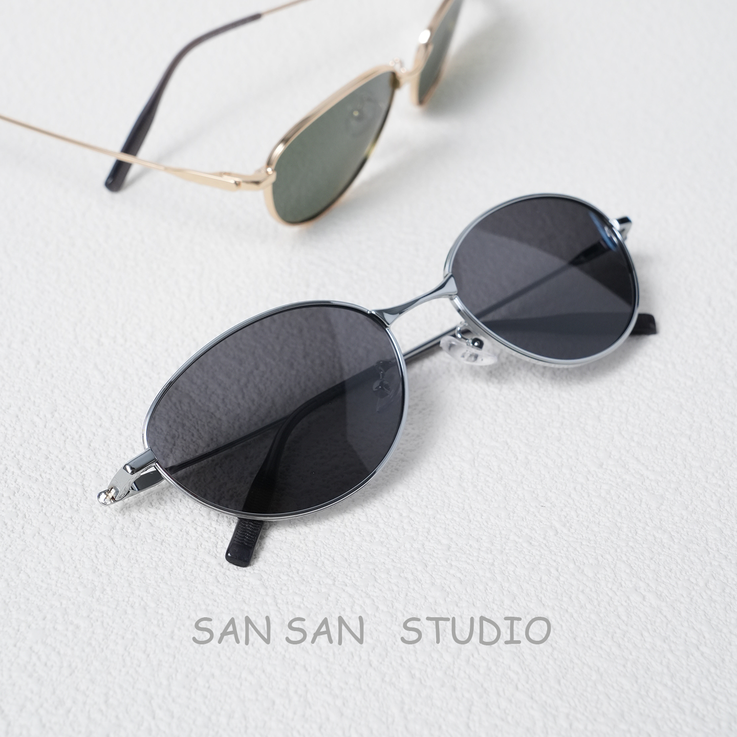 时尚复古老钱风超轻猫眼墨镜