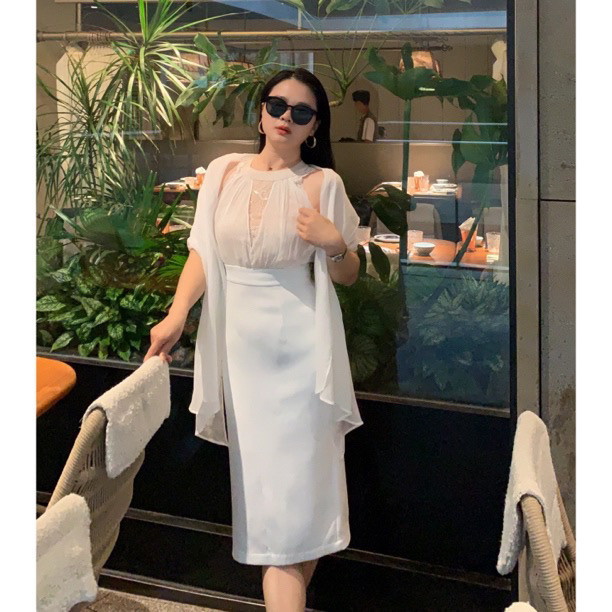 魅鹊 52271 泰版浪漫蕾丝气质挂脖白色连衣裙