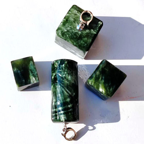 天然绿龙晶柱形方糖散珠绿泥手链