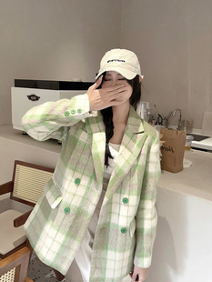 衣彩炫酷羊毛大衣女秋冬新款高级感复古绿色格子短款西装毛呢外套