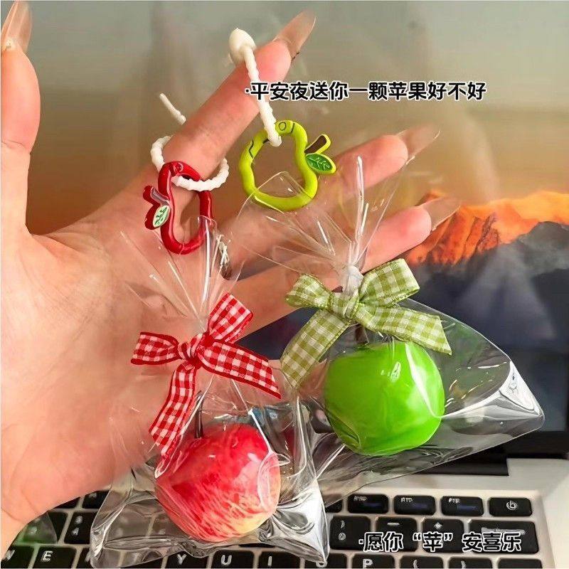 创意高颜值一颗苹果苹果扣挂件钥匙扣礼物情侣包包挂件车内挂饰,服饰配件/皮带/帽子/围巾,钥匙扣,淘宝优惠券,粉丝福利购,淘宝优惠卷