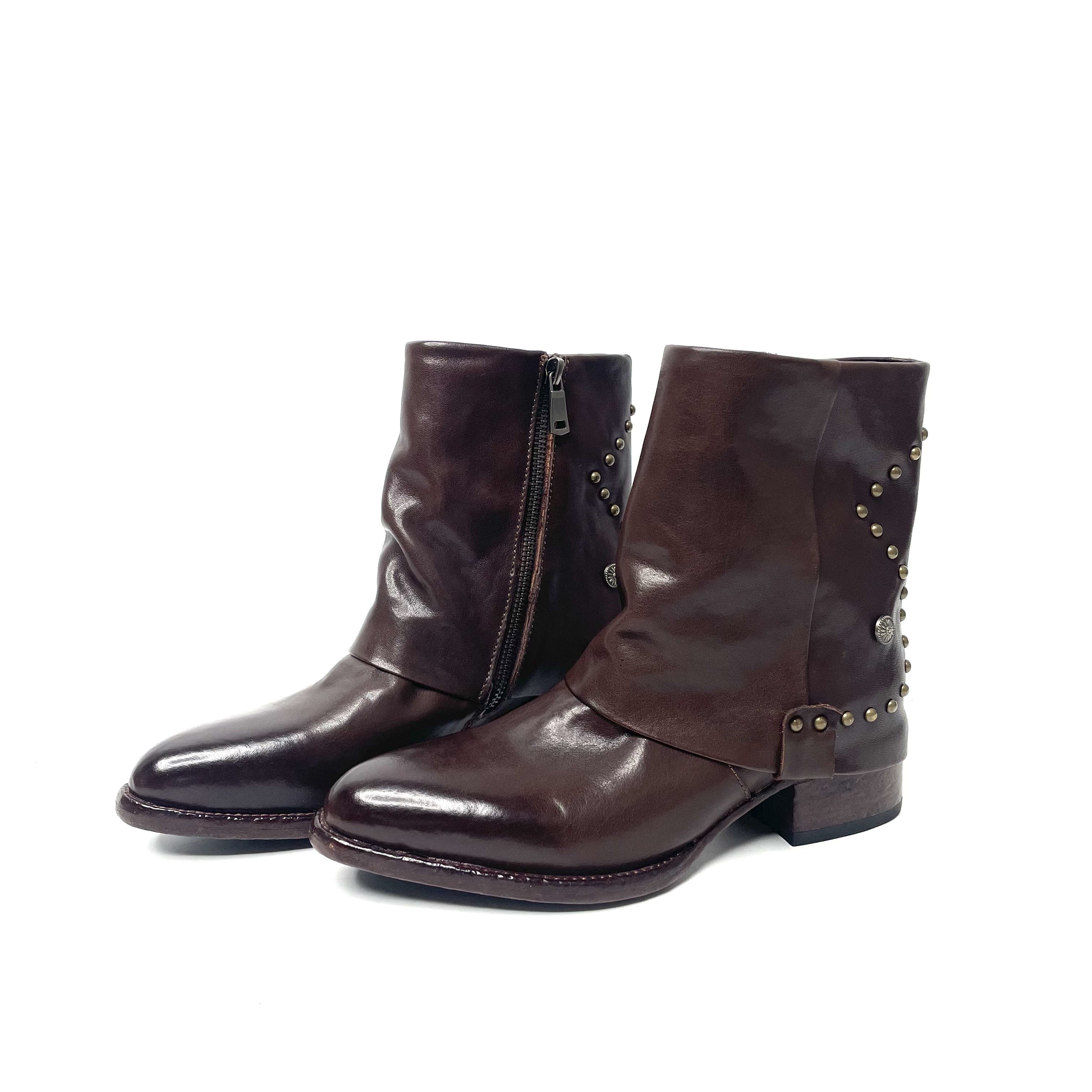 雪密欧水洗马皮粗跟尖头堆堆短靴女复古做旧美拉德西部牛仔靴子,女鞋,西部靴,淘宝优惠券,粉丝福利购,淘宝优惠卷