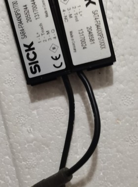 二手 SICK安全光幕 SAT4-F044XXPS1XXX SAR4-F044N3PS1T00 实拍