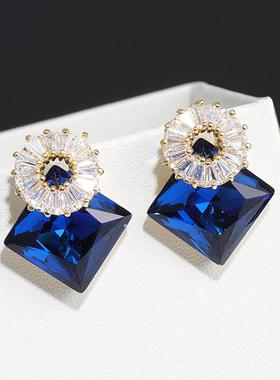 蓝色耳环2024年新款潮锆石耳钉小众设计感女气质高级过年轻奢大气