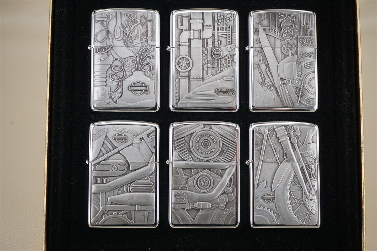 原装正版 1996年全新镀铬镜面全幅3D贴章哈雷软尾拼图套机 ZIPPO