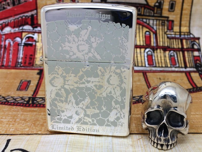 原装正版 2000年a全新限量镀银蟒纹之花钥匙扣礼盒打火机 zippo